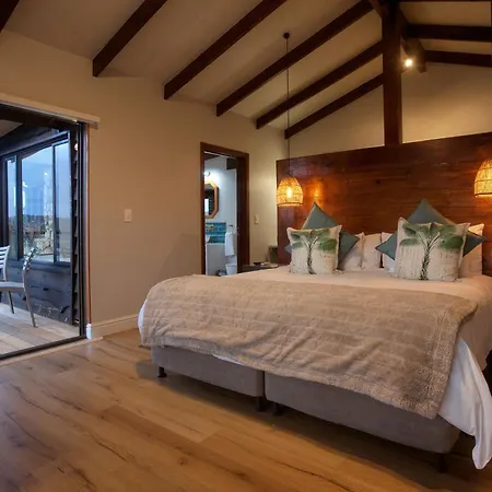 Elephant Hide Of Knysna Guest Lodge Exterior foto