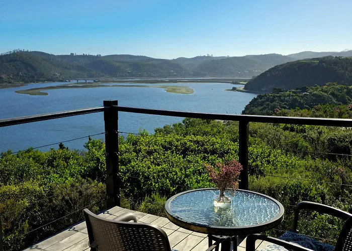 Elephant Hide Of Knysna Guest Lodge
