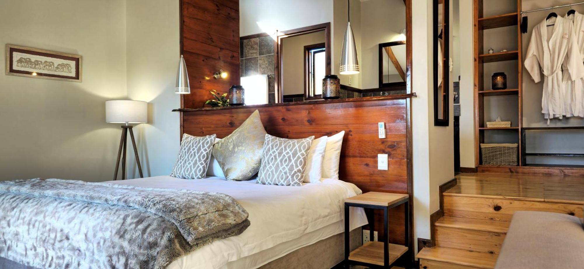 Elephant Hide Of Guest * Knysna