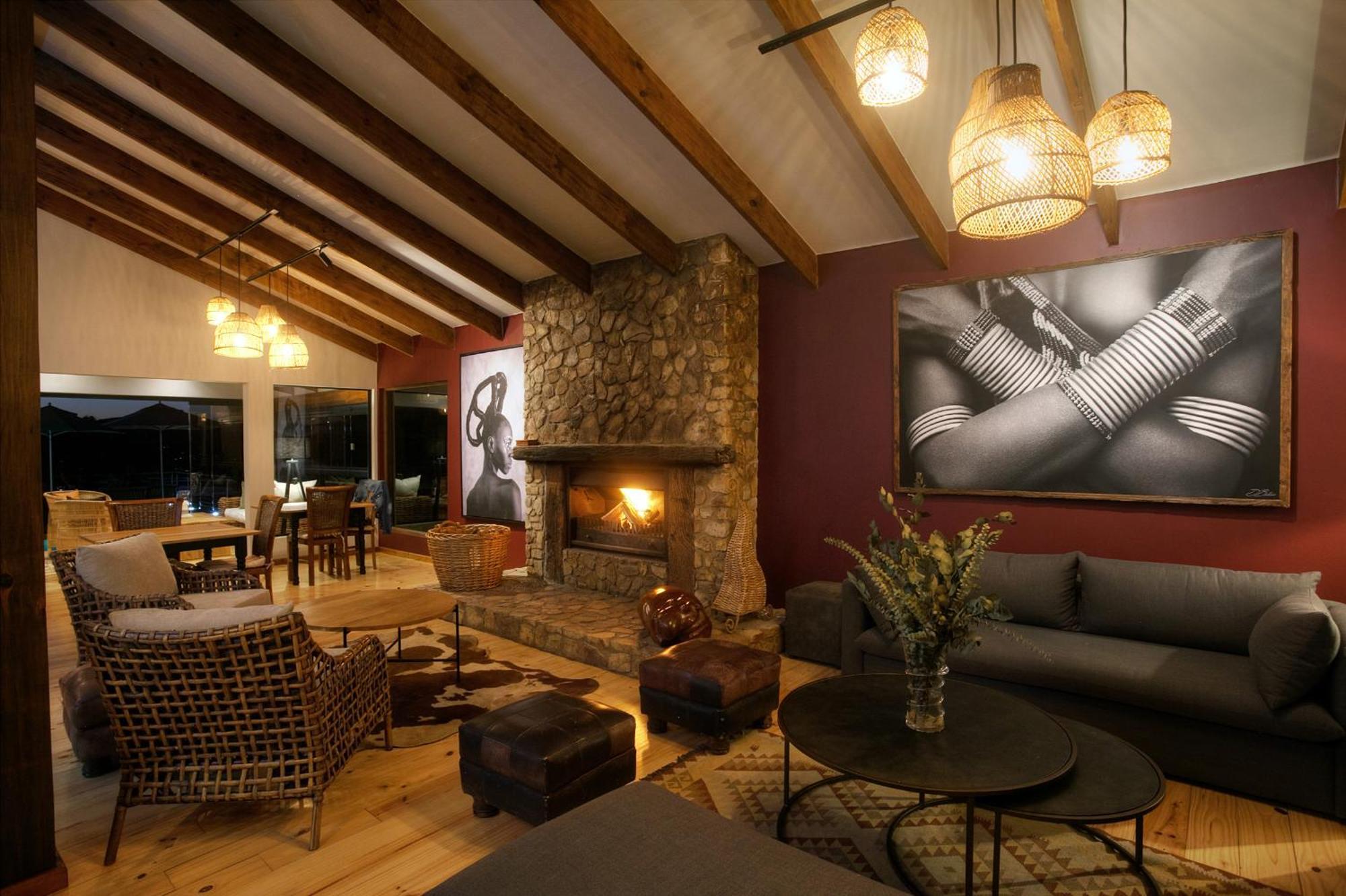 Elephant Hide Of Guest Lodge *