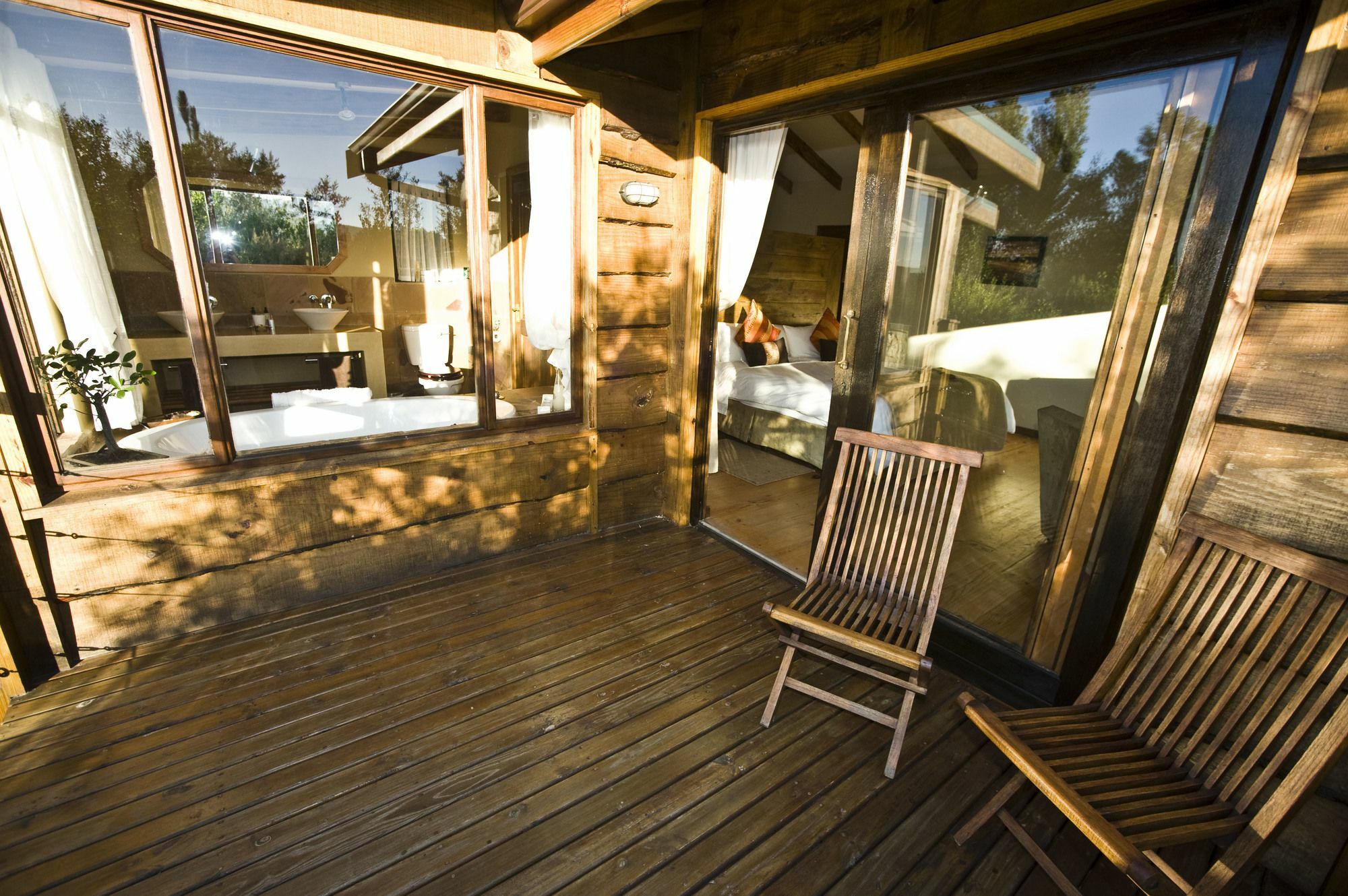 Elephant Hide Of Guest Lodge *
